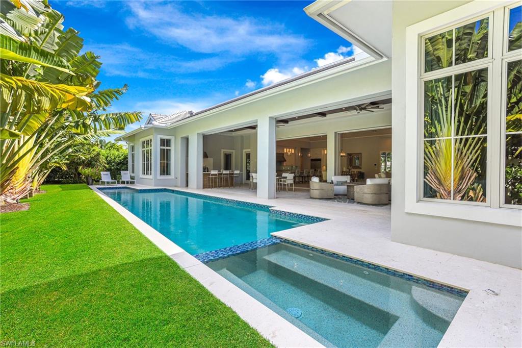 PELICAN BAY WOODS - Residential