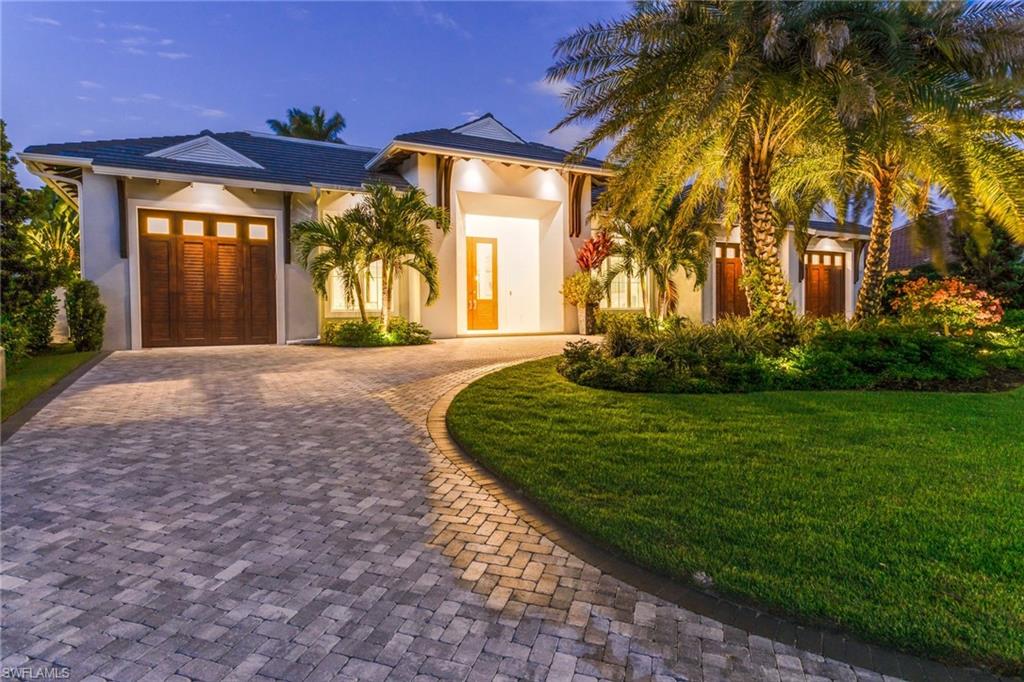 PELICAN BAY WOODS - Residential