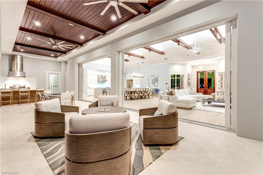 PELICAN BAY WOODS - Residential