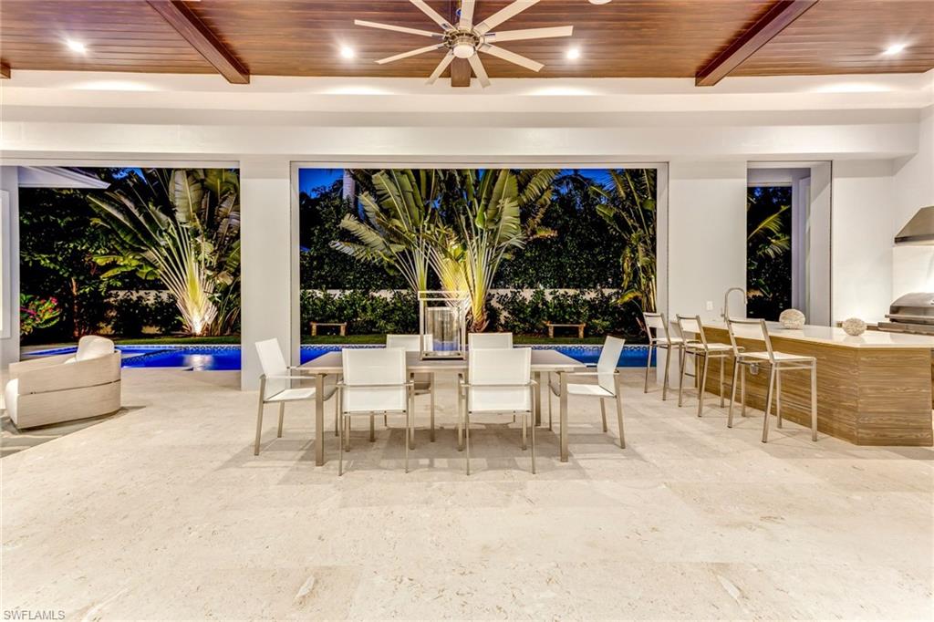 PELICAN BAY WOODS - Residential