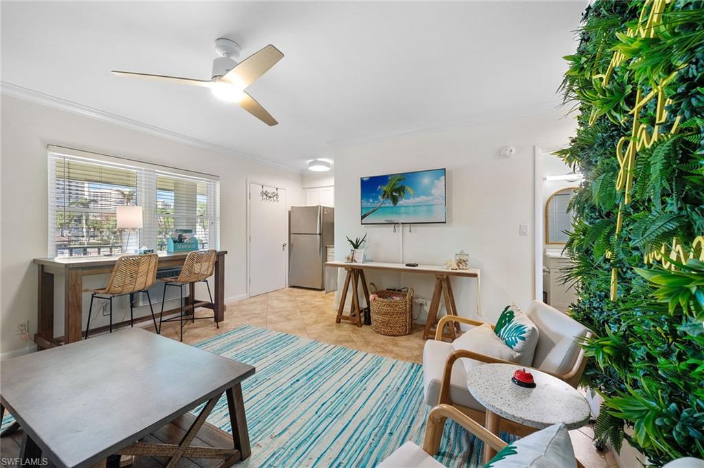 SEABREEZE WEST - Residential