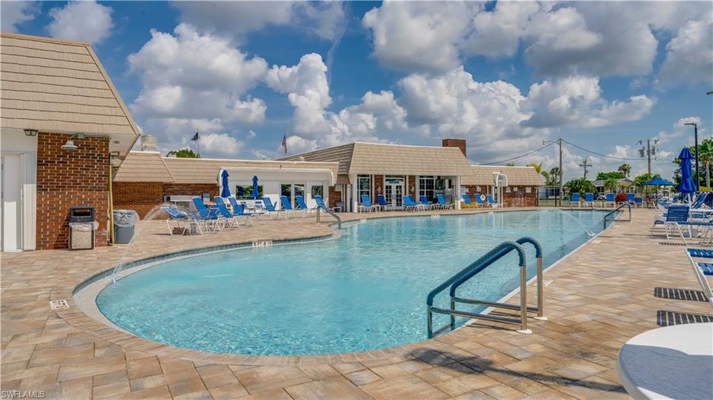 OLD BRIDGE VILLAGE - Residential