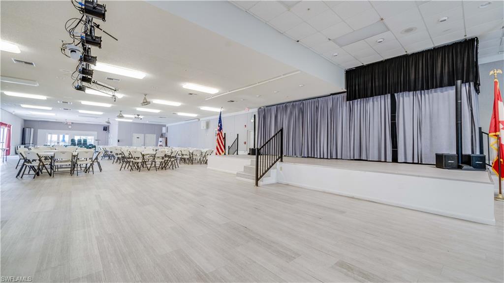 OLD BRIDGE VILLAGE - Residential