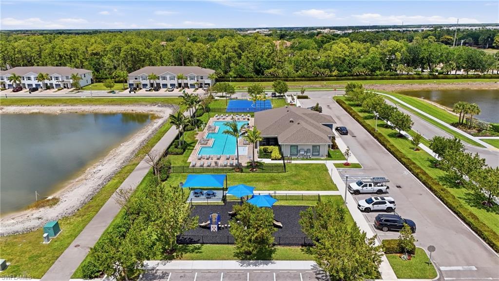 MEADOWOOD - Residential