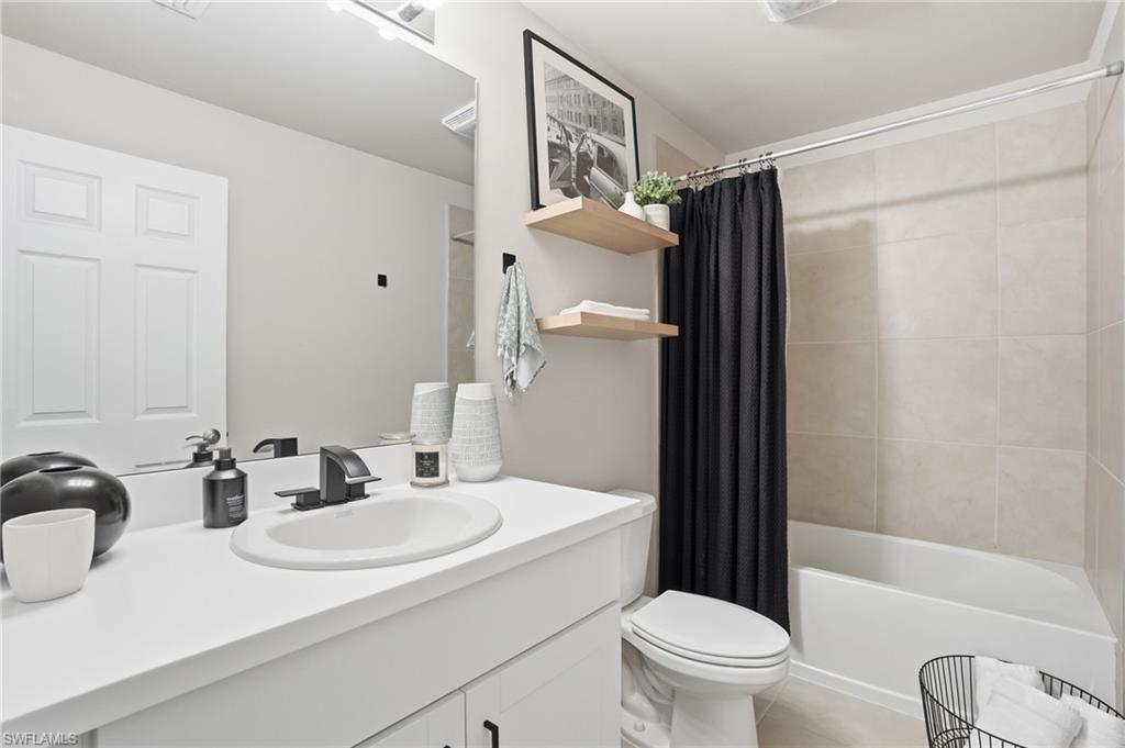 MEADOWOOD - Residential