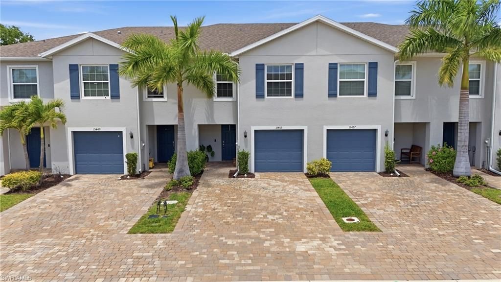 Photo of 15453 Wildflower CIR, NAPLES, FL 34119 (MLS # 226016914)