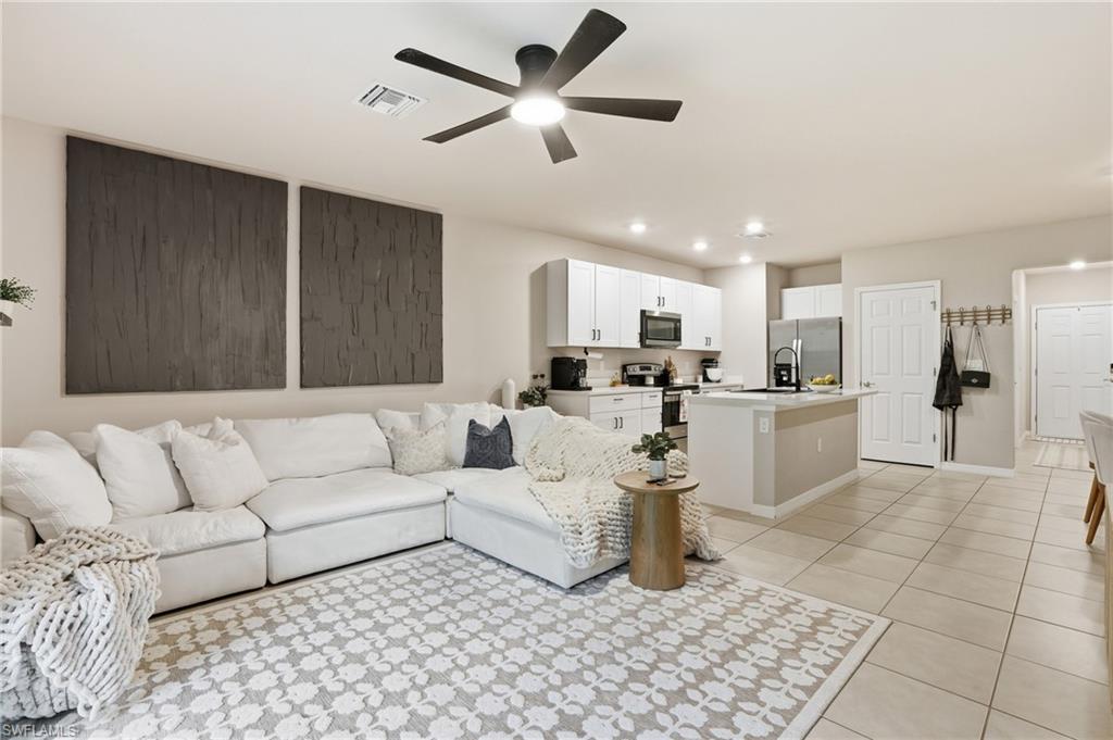 MEADOWOOD - Residential