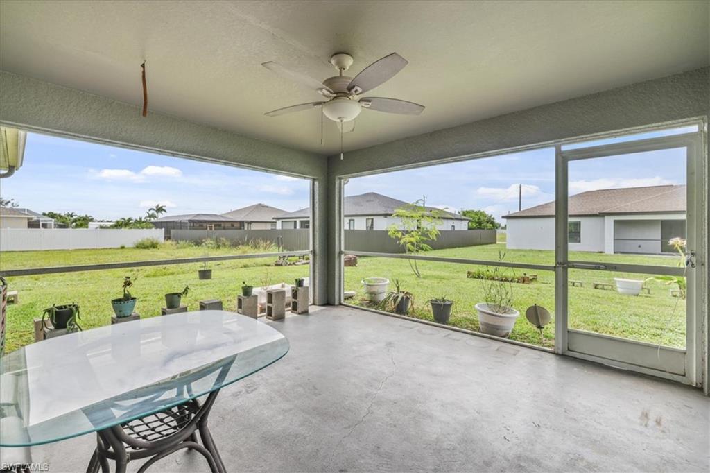 CAPE CORAL - Residential