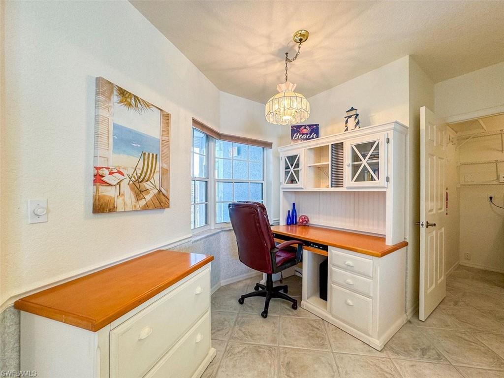 CAPTAINS BAY SOUTH - Residential