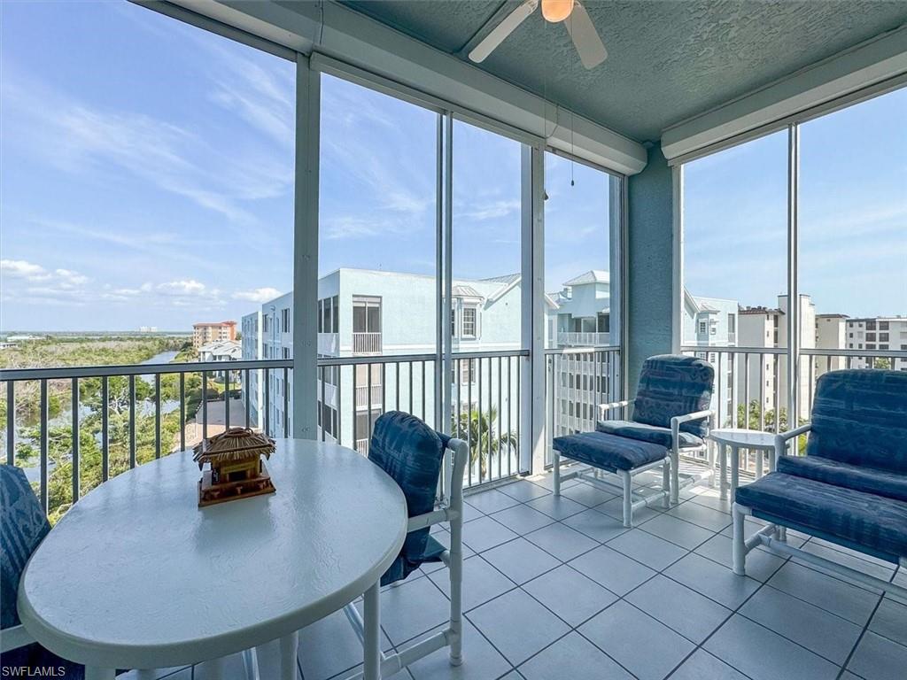 CAPTAINS BAY SOUTH - Residential