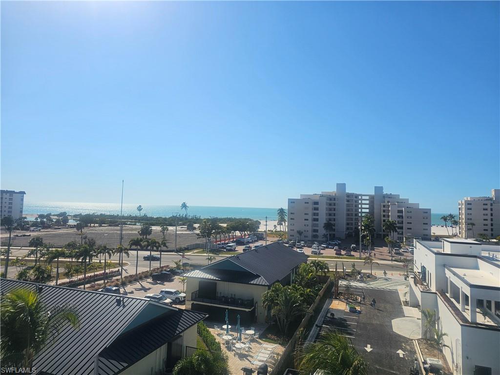 CAPTAINS BAY SOUTH - Residential