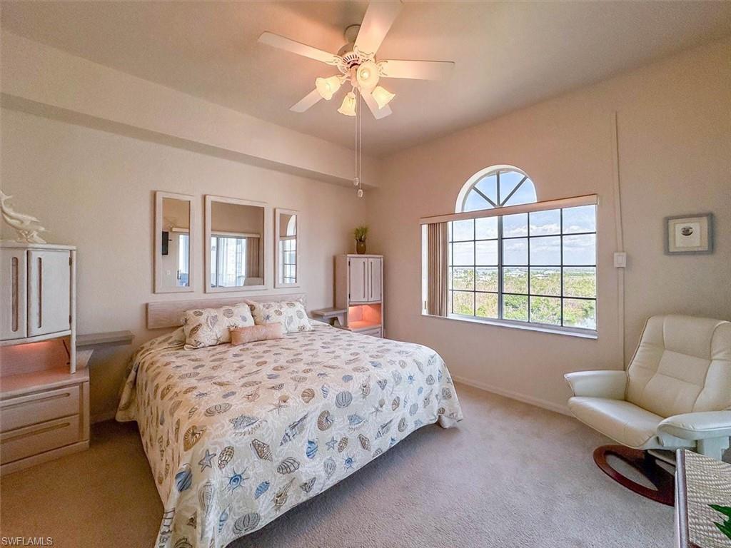 CAPTAINS BAY SOUTH - Residential