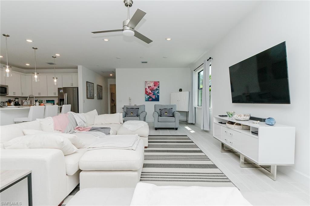 DEL WEBB - Residential Lease