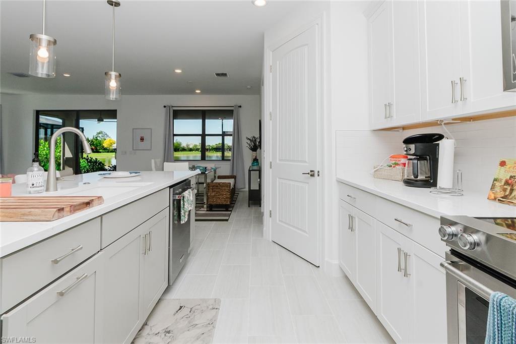 DEL WEBB - Residential Lease