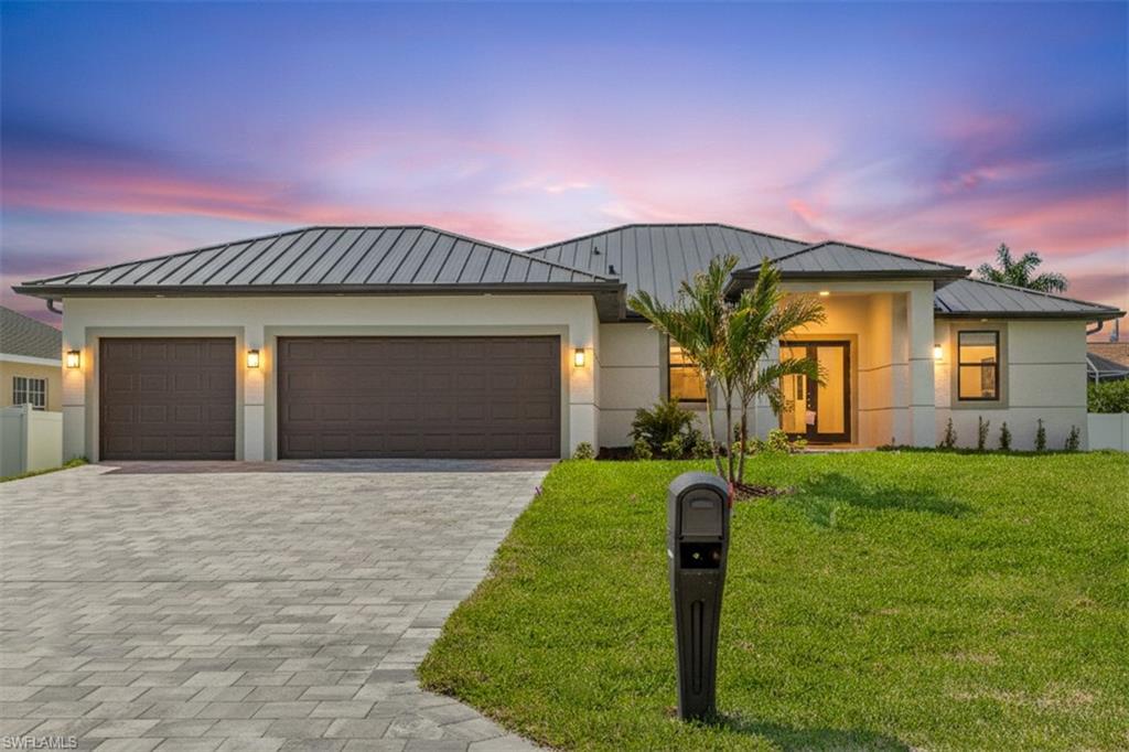 CAPE CORAL - Residential