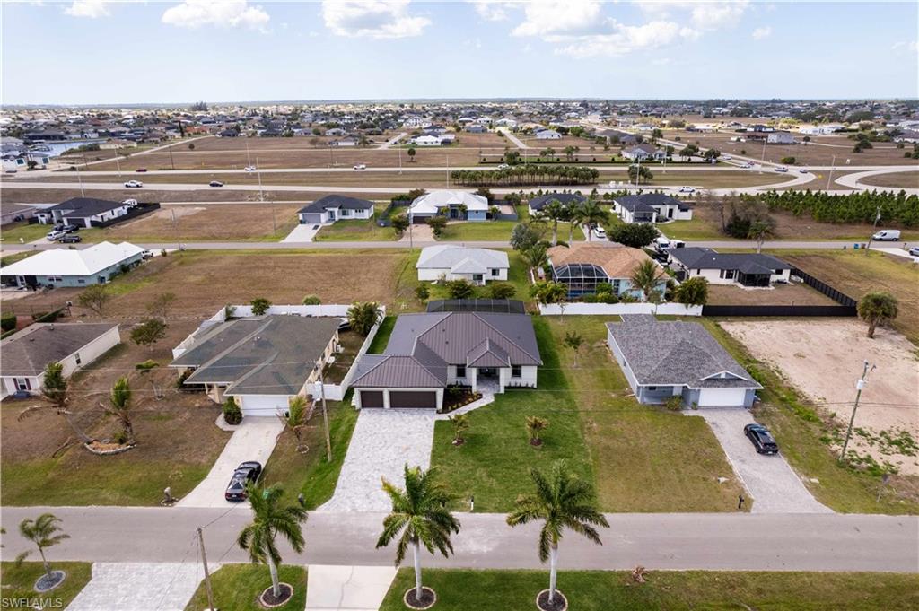 CAPE CORAL - Residential