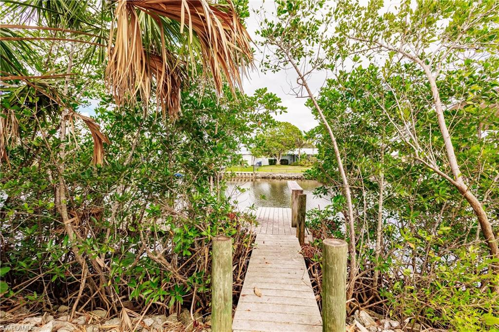 PORT CHARLOTTE - Land