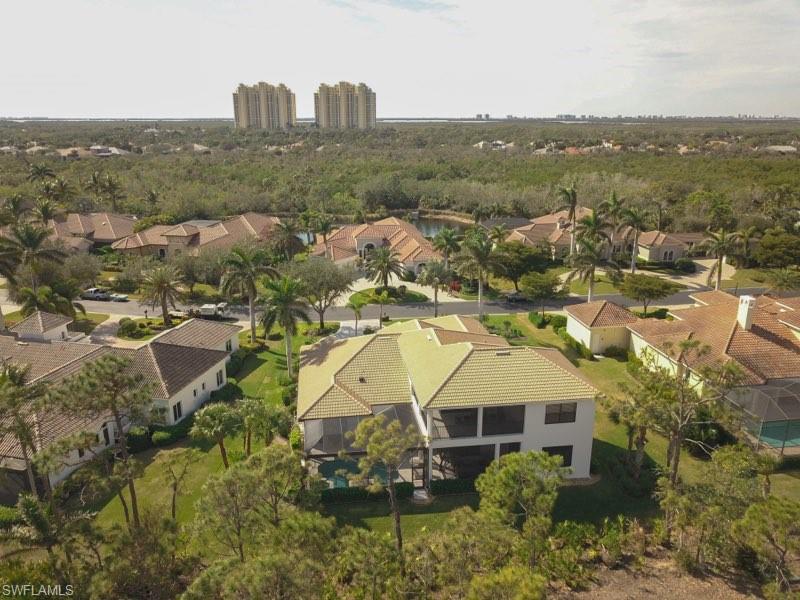 RIVERBROOKE - Residential