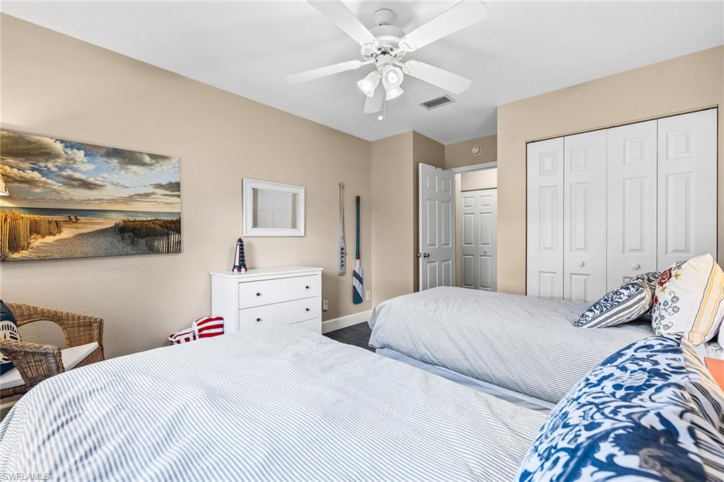 PEBBLE SHORES - Residential