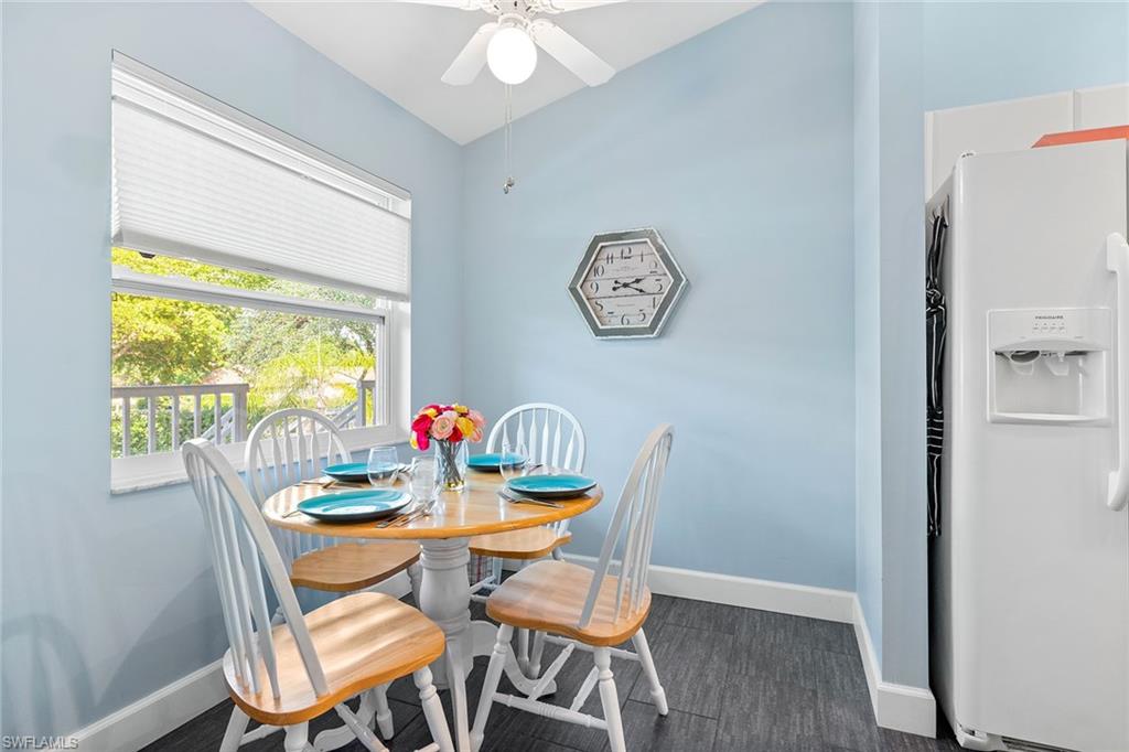 PEBBLE SHORES - Residential