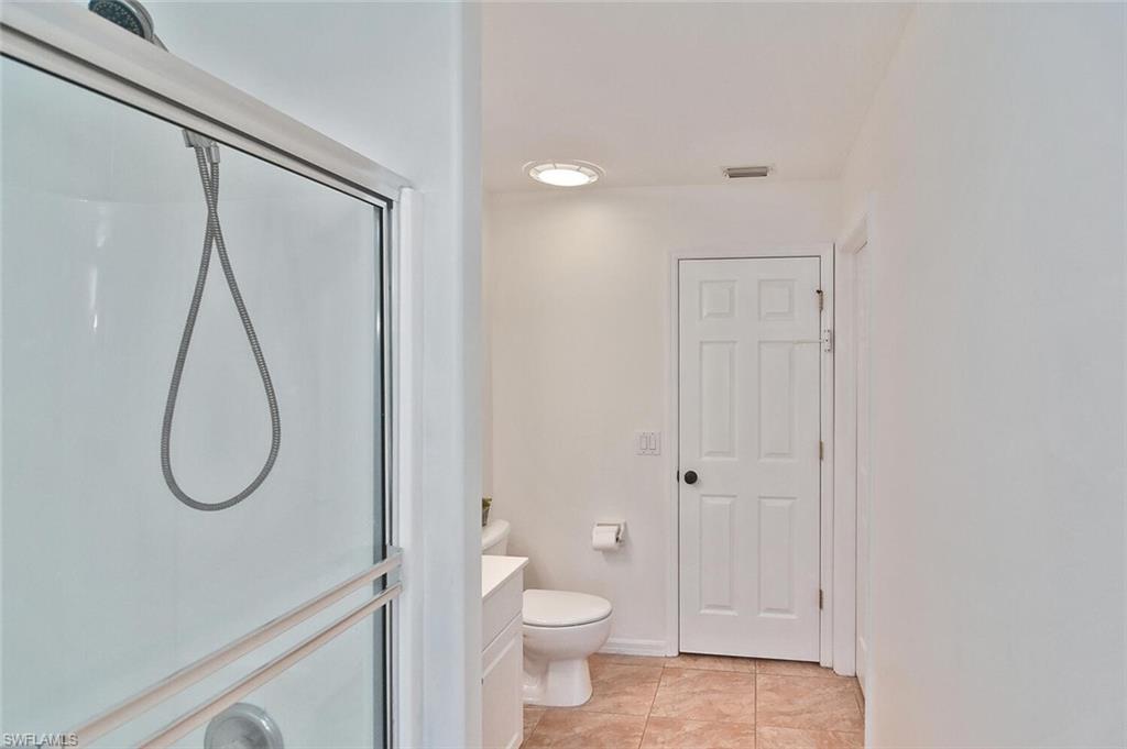 MIRROR LAKES - Residential