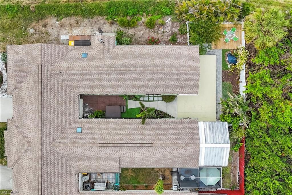 PEBBLE BEACH - Residential