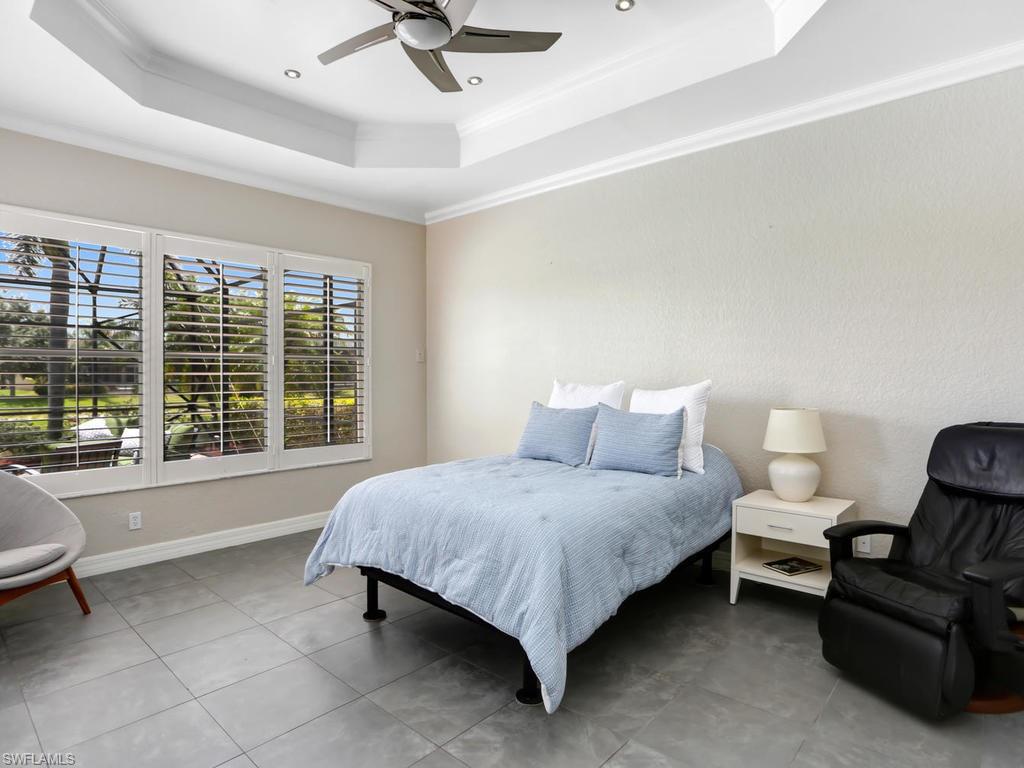 SATURNIA LAKES - Residential