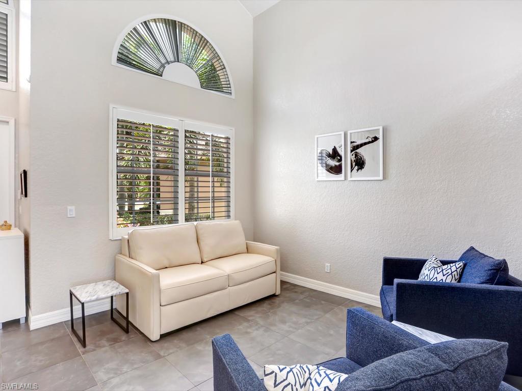 SATURNIA LAKES - Residential