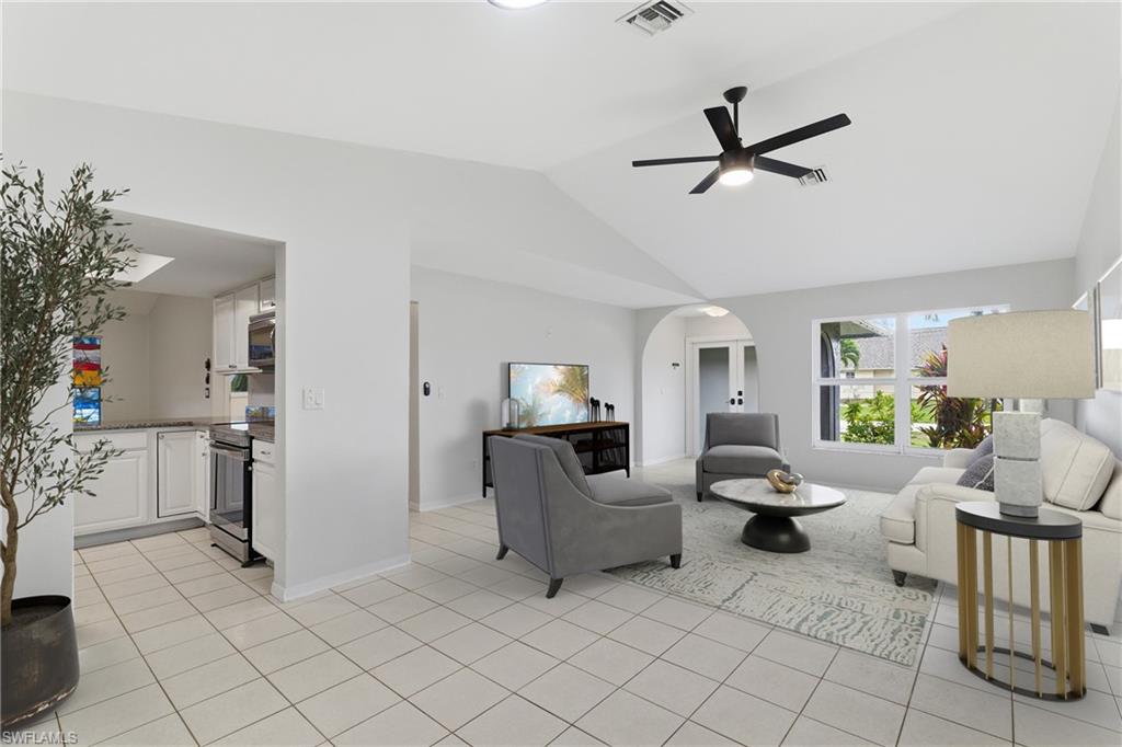 CAPE CORAL - Residential