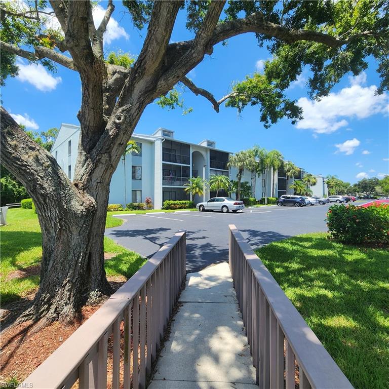 PINE RIDGE OF FORT MYERS VILLAGE - Residential