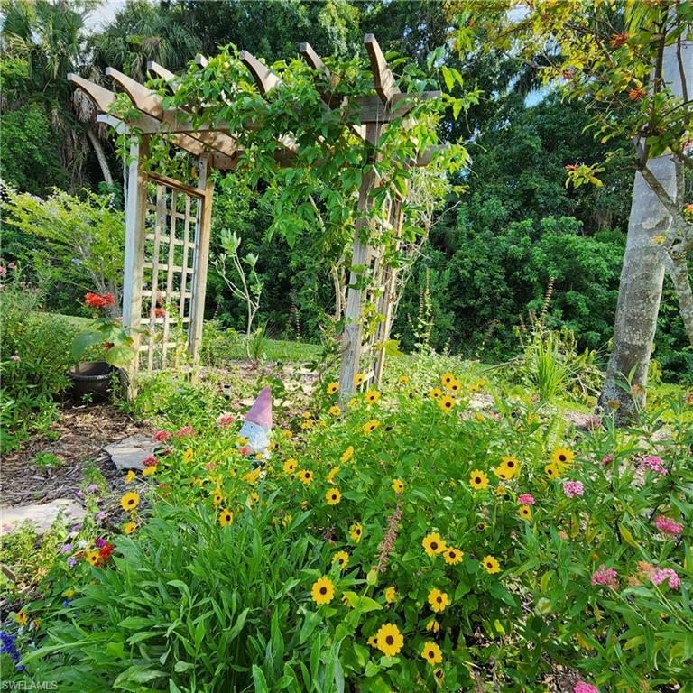 PINE RIDGE OF FORT MYERS VILLAGE - Residential