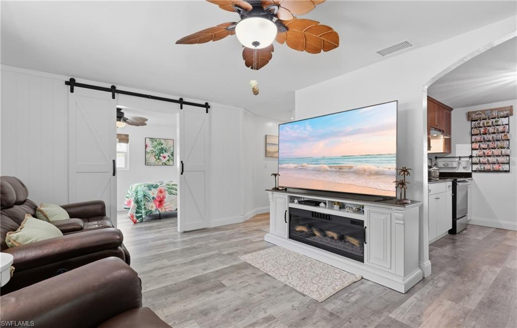 1447 Shadowlawn DR