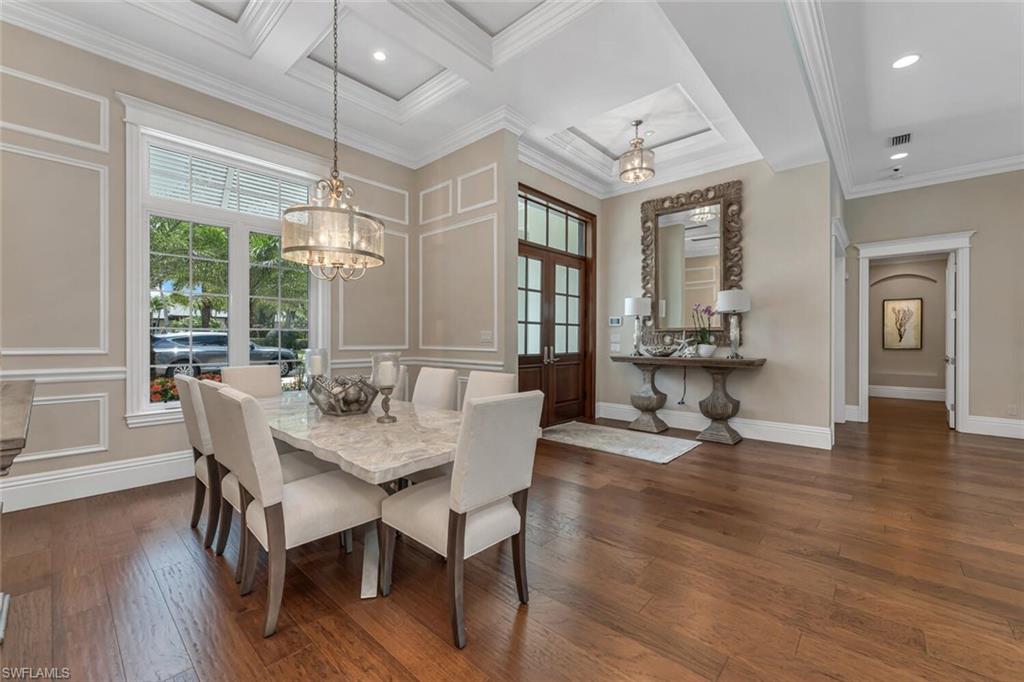 MOORINGS - Residential