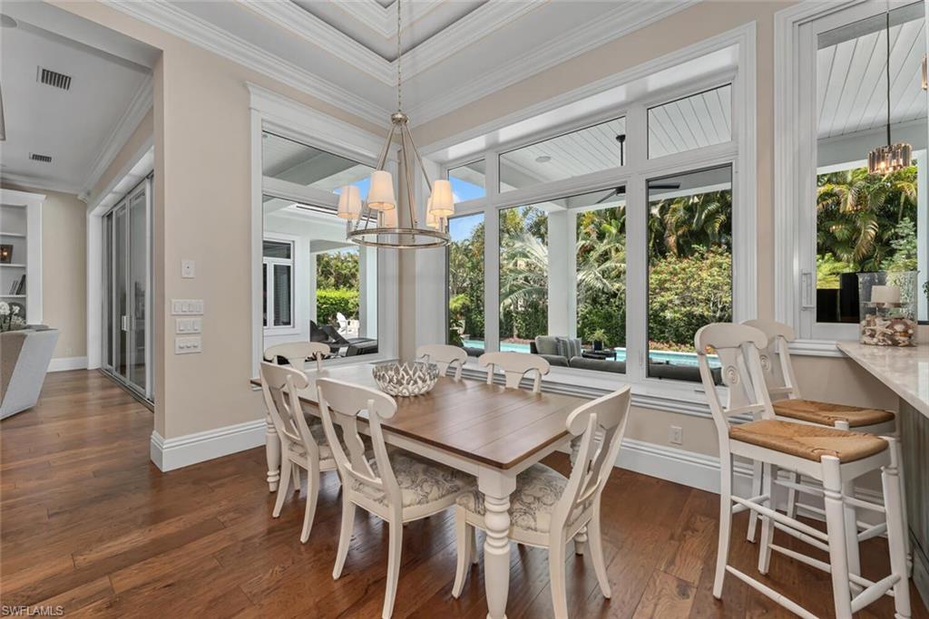 MOORINGS - Residential