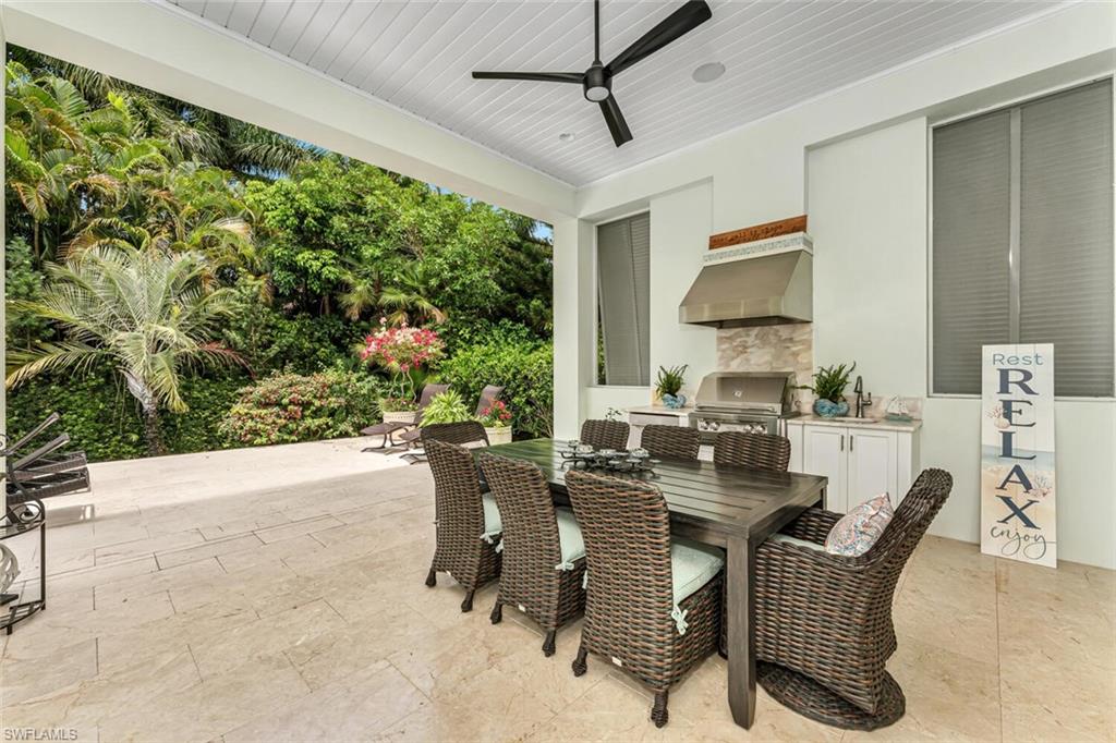 MOORINGS - Residential