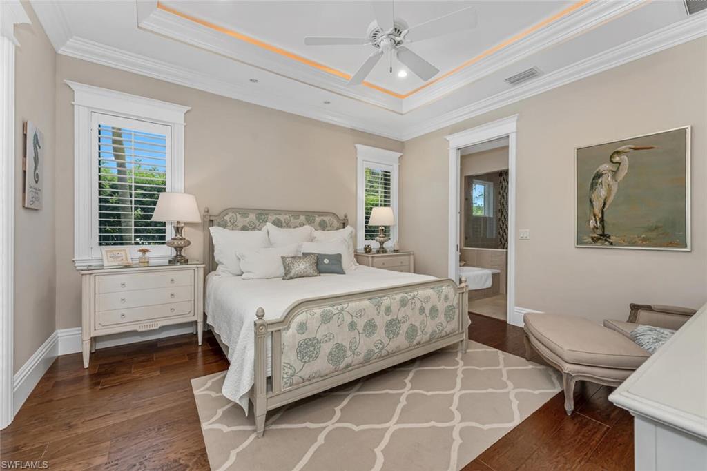 MOORINGS - Residential