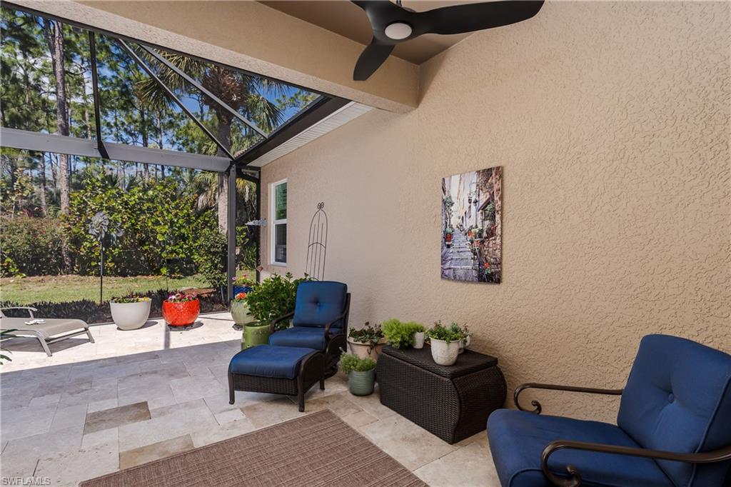 CARLTON LAKES - Residential