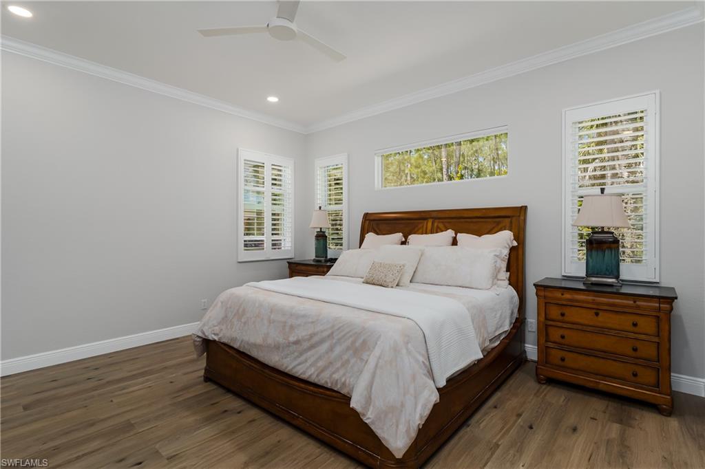 CARLTON LAKES - Residential