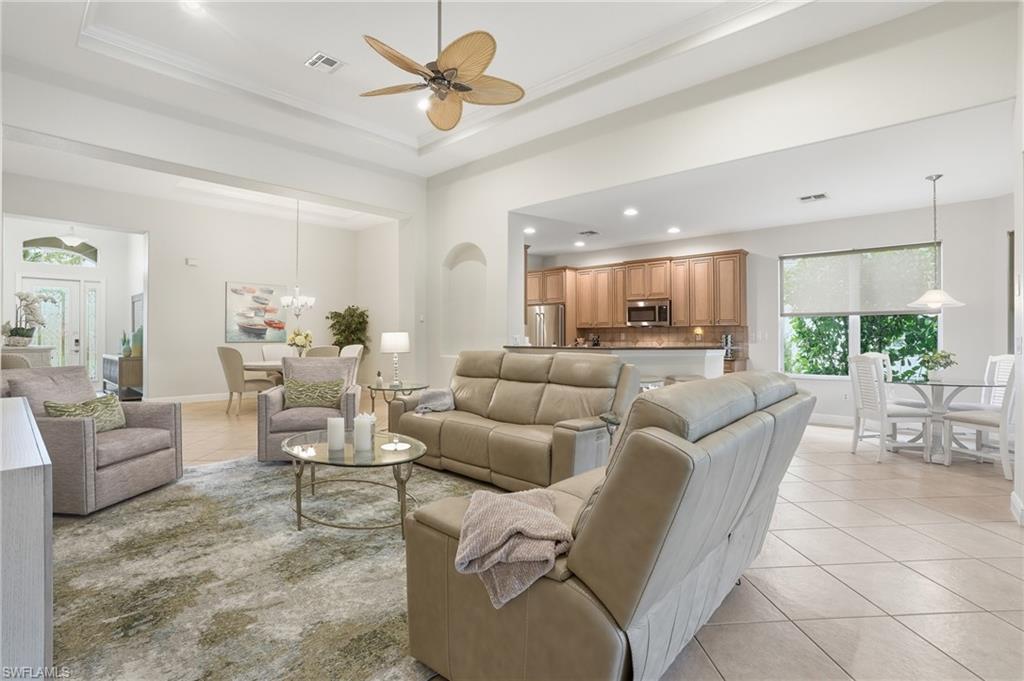 FIRANO AT NAPLES - Residential