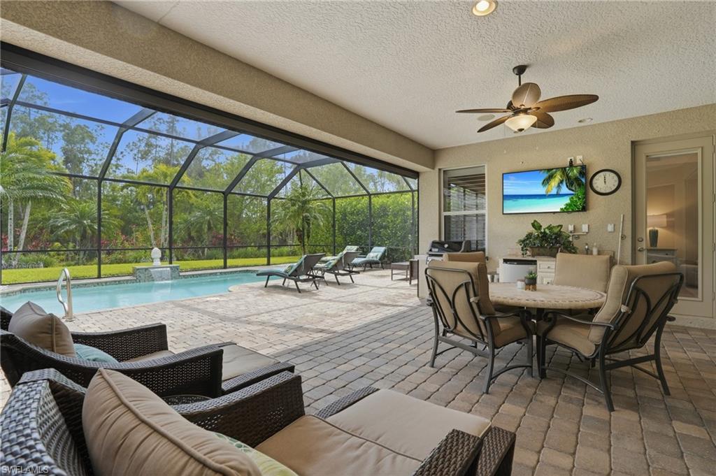 FIRANO AT NAPLES - Residential