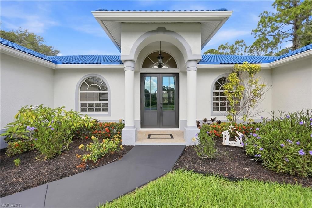Photo of 104 12th AVE NW, NAPLES, FL 34120 (MLS # 226014201)
