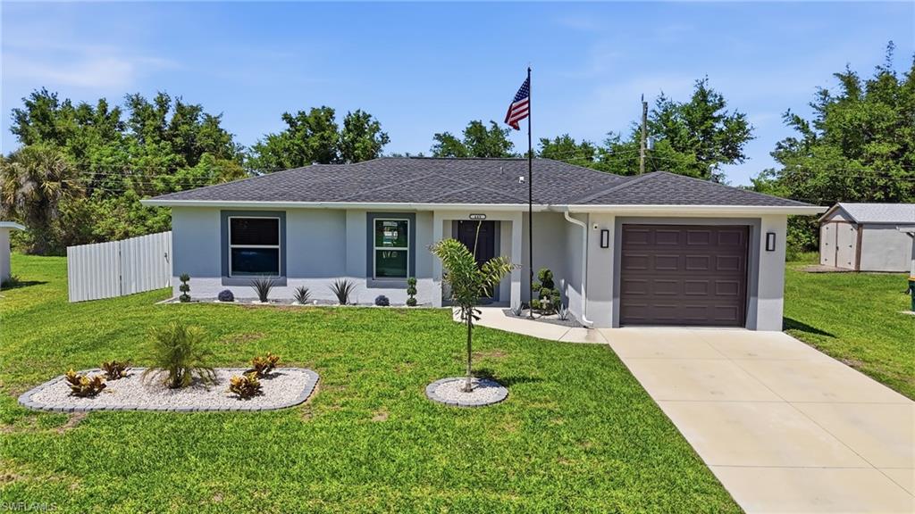 CHARLOTTE SHORES - Residential