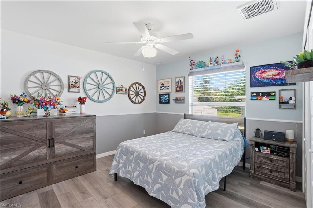 CHARLOTTE SHORES - Residential