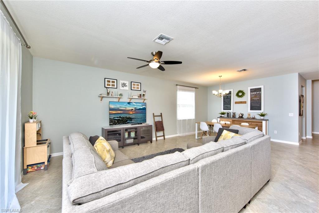 PORTICO - Residential