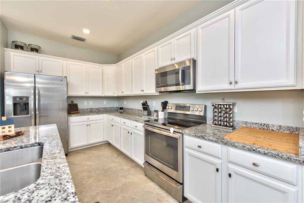 PORTICO - Residential