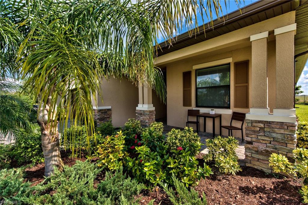 PORTICO - Residential