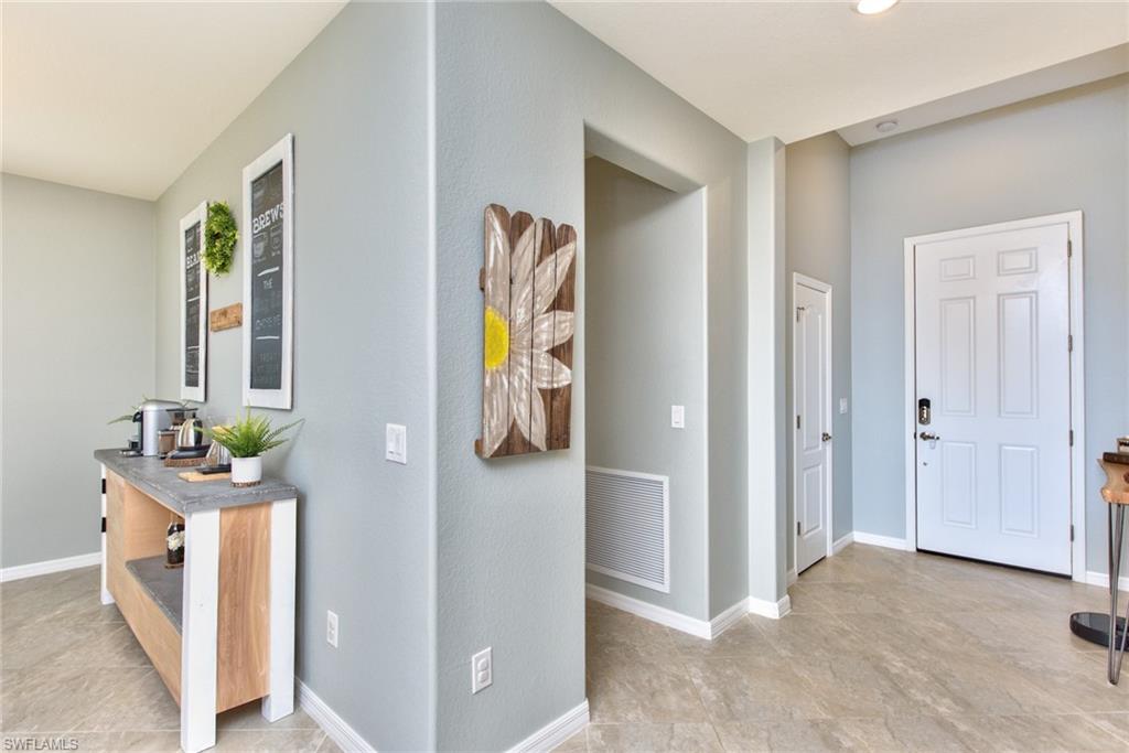 PORTICO - Residential