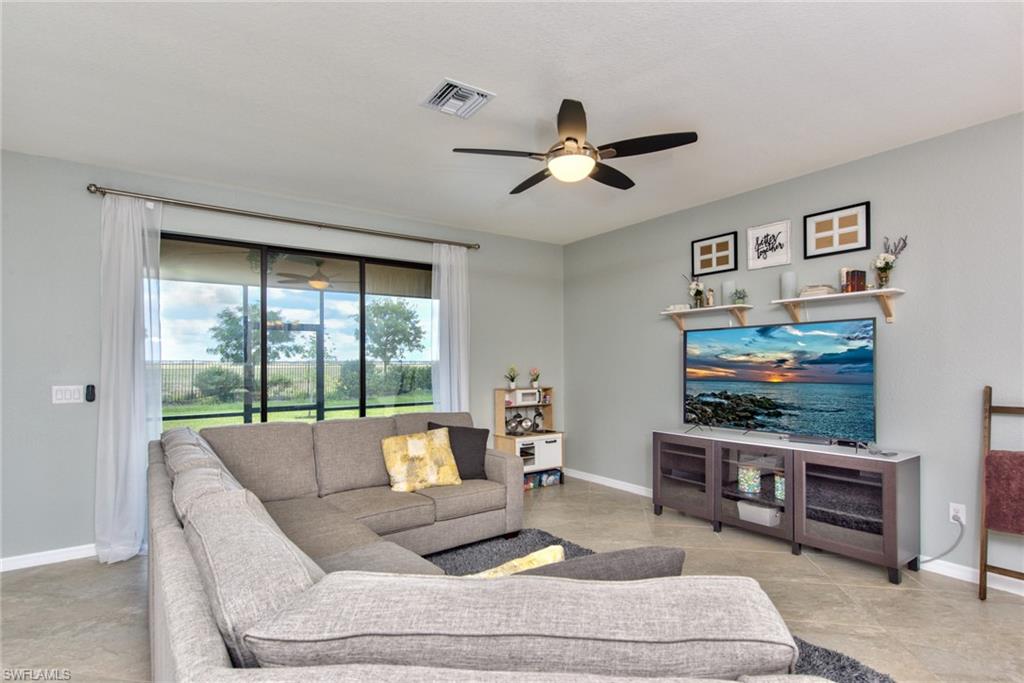 PORTICO - Residential