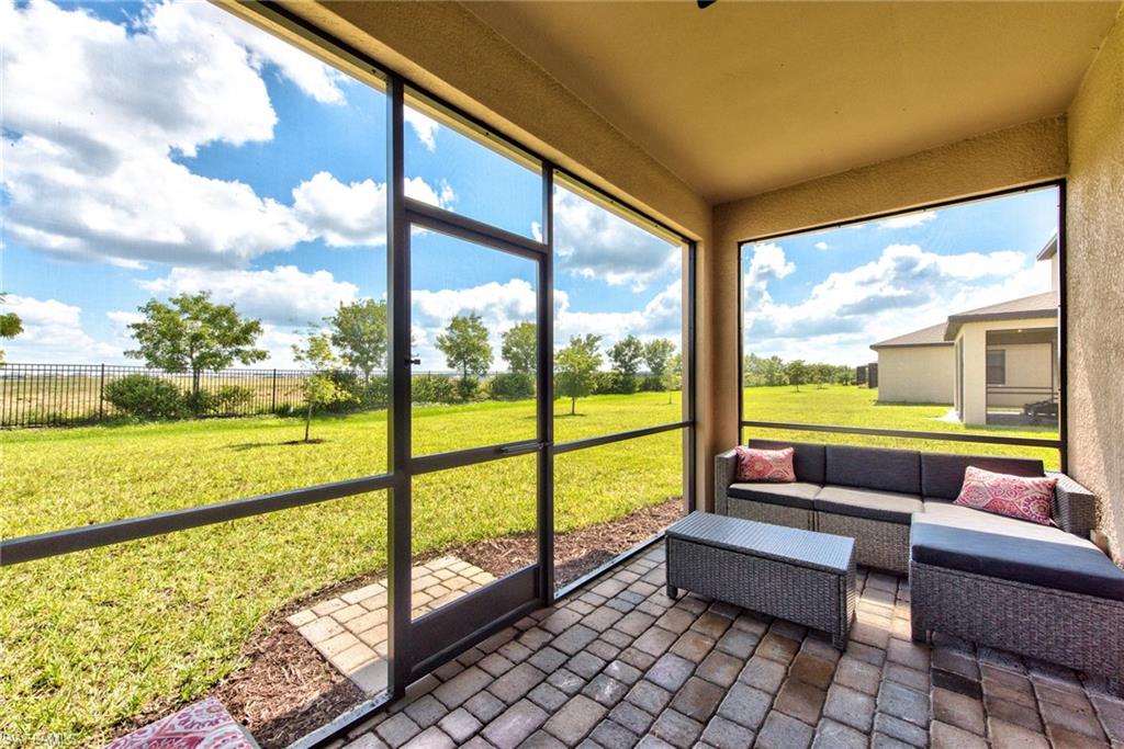 PORTICO - Residential