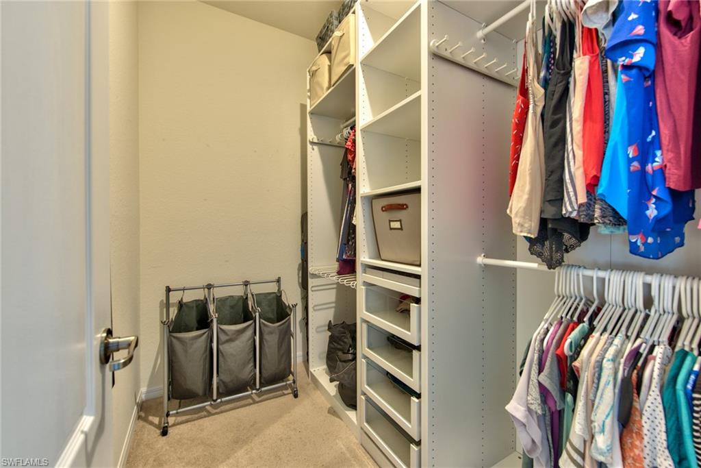 PORTICO - Residential